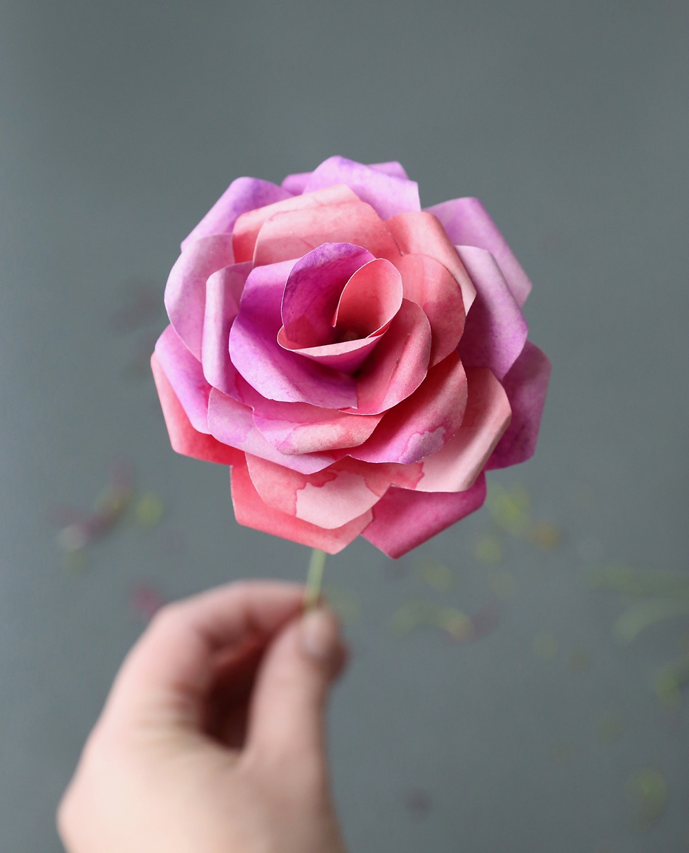 Make Gorgeous Paper Roses With This Free Paper Rose Template - It&amp;#039;s - Free Paper Flower Templates Printable
