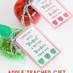 Apple Teacher Gift Tag Printable   The Crafting Chicks   Teacher Gift Tags Printable Free