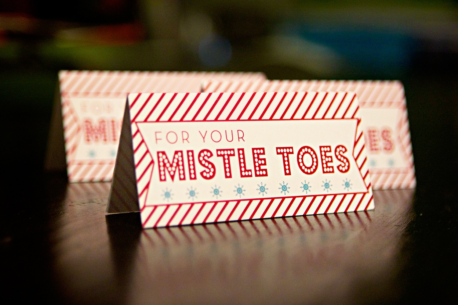 For Your Mistle Toes + Free Printable | Ivy In The Bay - Free Printable Mistletoe Tags