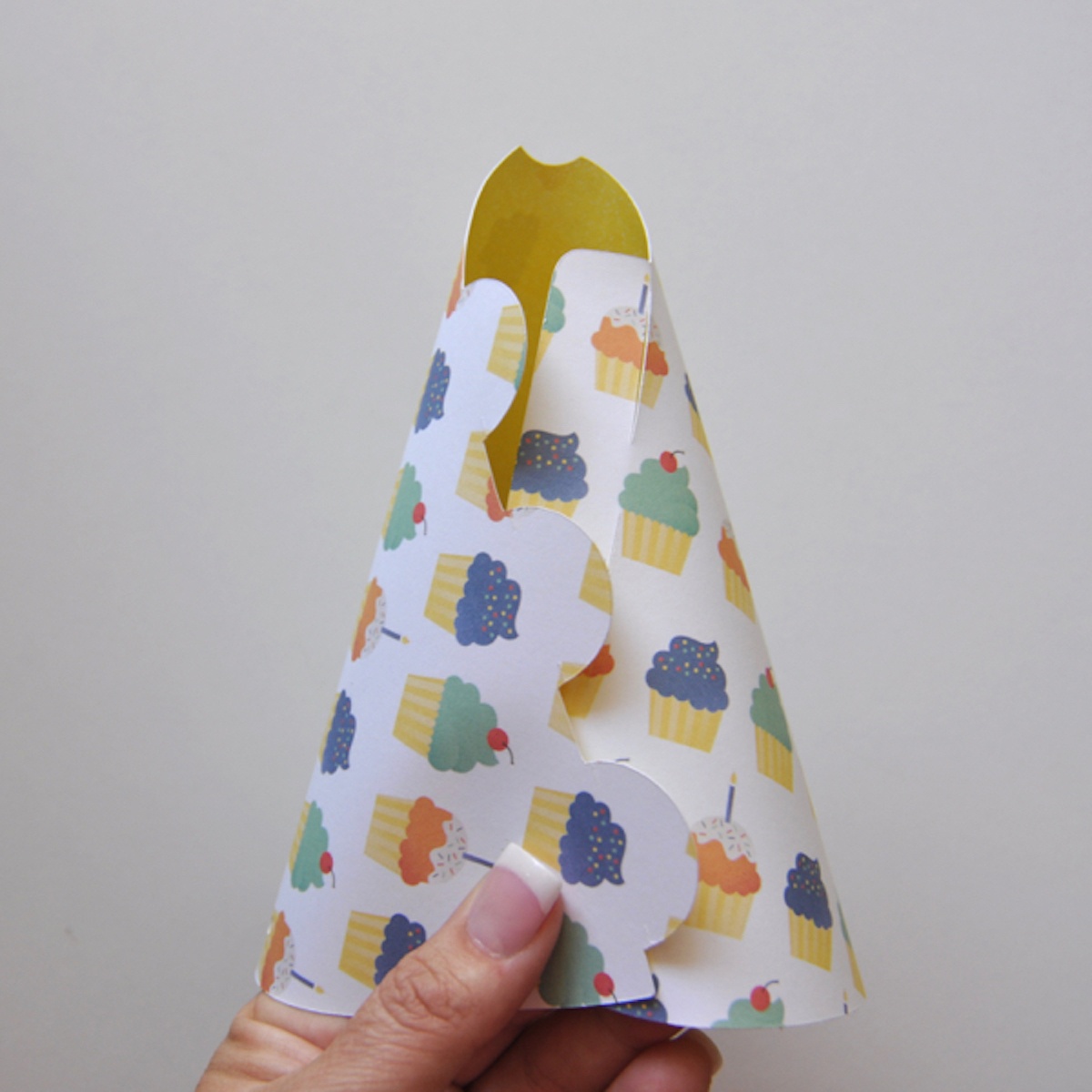 Party Hats {Free Printable Template} | We R Memory Keepers Blog - Free Printable Party Hat
