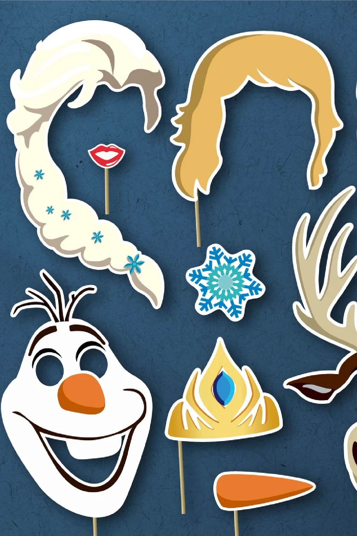 26 All-Time Favorite Frozen Party Activities! | Catch My Party in Free Printable Frozen Photo Booth Props